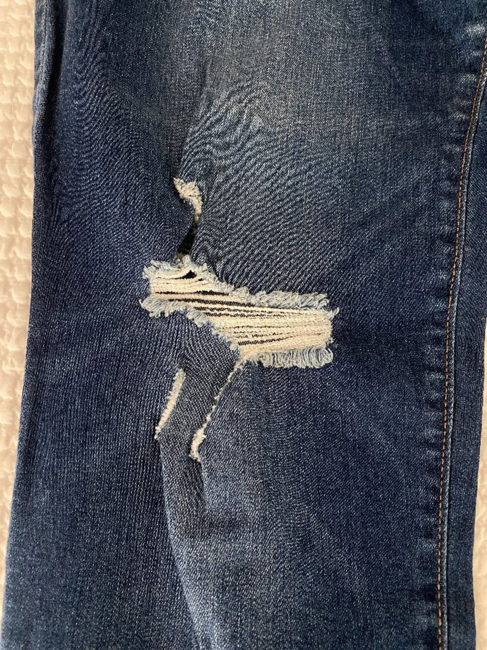Women's Old Navy ROCKSTAR Jeans (16) - Picture 5 of 6
